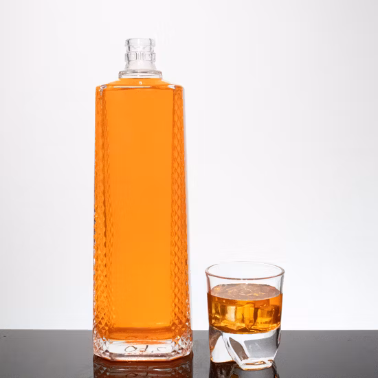 Cristal de sílex redondo quadrado plano alto personalizado 50cl 70cl 75cl 1L 1,75L Garrafa de vidro para bebida alcoólica