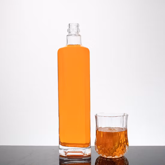 Garrafa de champanhe atarracada de 750 ml em spray de cor mais vendida para destilados