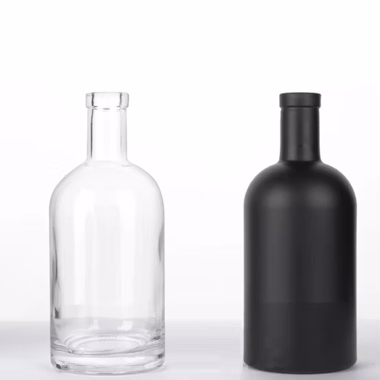 700ml 750ml 1000ml Clear Black Nordic Round Vazio Rum Whiskey Spirit Garrafa de Vidro Vodka Liquor com Tampa de Cortiça