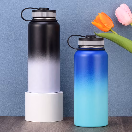 Garrafa de água esportiva de aço inoxidável isolada a vácuo de parede dupla 32 onças 304 com tampa personalizada OEM